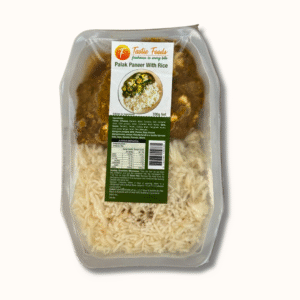 Rice and Palak Paneer / Rice with Cottage Cheese in Spinach Gravy